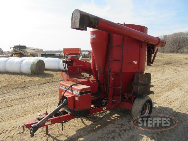  Case-IH  1250_0.JPG